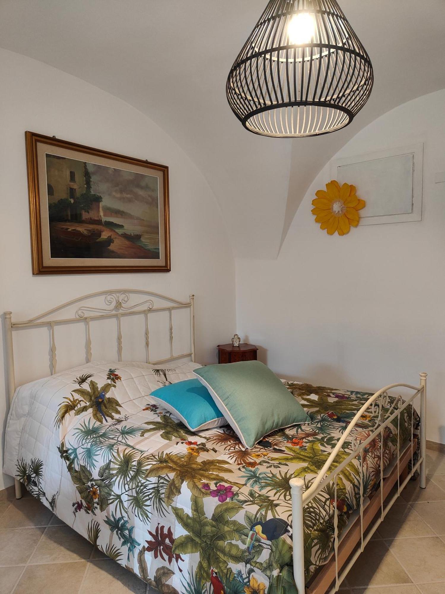 Piano Terra Centrale Vicino Al Mare ริวาลิกูเร ภายนอก รูปภาพ
